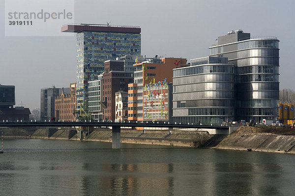 Medienhafen  Landeshauptstadt Düsseldorf  Nordrhein-Westfalen  Deutschland  Europa