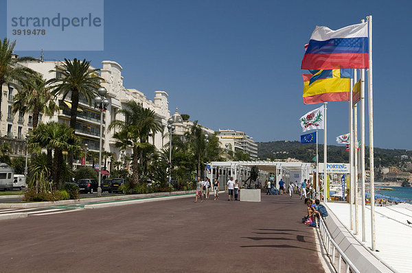 Promenade des Anglais  Nizza  Cote d'Azur  Provence  Frankreich  Europa