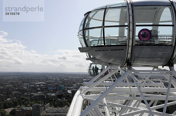 Kabine des Millennium Wheels  London Eye  Riesenrad  London  England  Großbritannien  Europa
