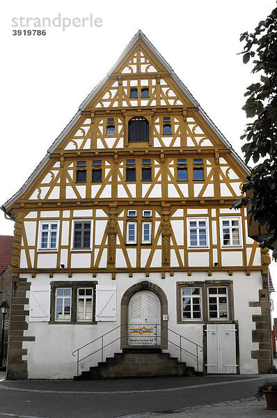 Fachwerkhaus  Altstadtkern  Lauffen am Neckar  Baden-Württemberg  Deutschland  Europa