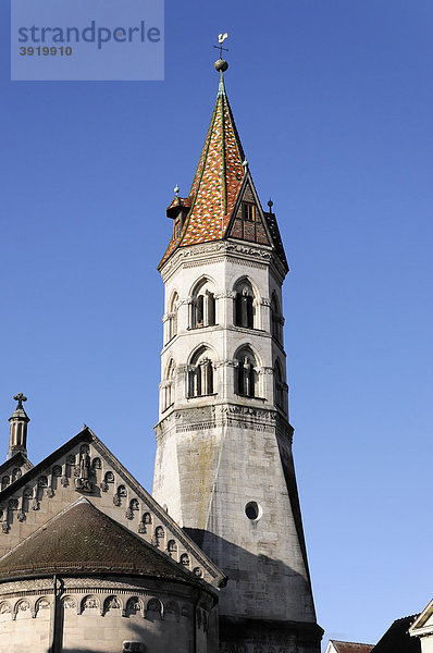 Außenansicht  Johanneskirche  erbaut zwischen 1220 und 1250  Schwäbisch Gmünd  Baden-Württemberg  Deutschland  Europa