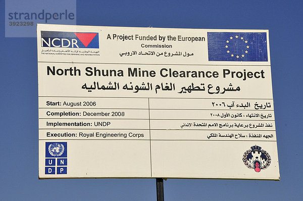 Minenräumprojekt der EU auf Peace Island  Friedensinsel  Jordanien  Naher Osten  Orient