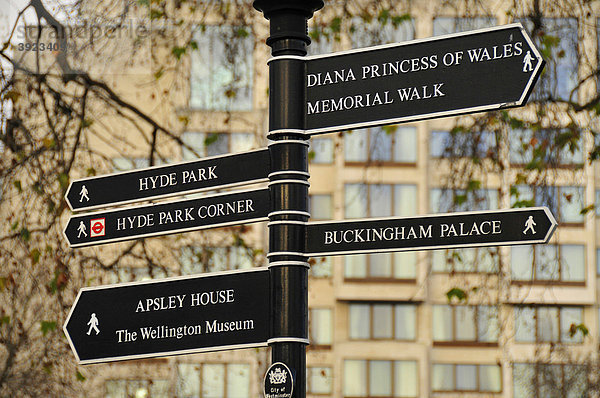 Schild Diana Princess of Wales Memorial Walk  Nähe Knightsbridge  London  England  Vereinigtes Königreich  Europa