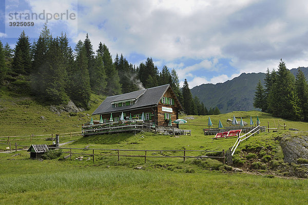 Duisitzkarhütte am Duisitzkarsee  Schladminger Tauern  Steiermark  Österreich  Europa