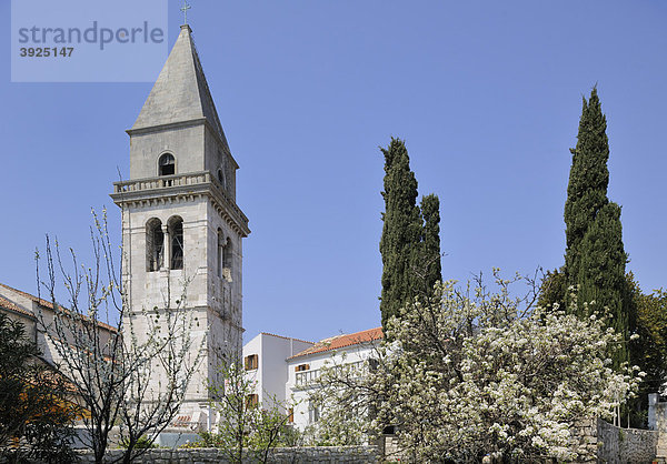 Ehemalige Bischofskirche in Osor auf Cres  Kroatien  Europa