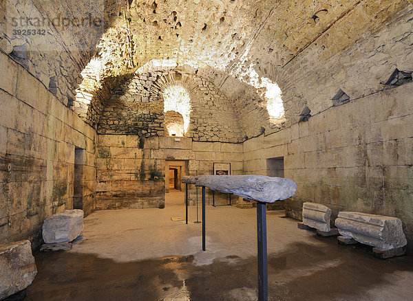 Römische Gewölbe im Kryptoporticus unter dem Diokletianspalast in Split  Kroatien  Europa