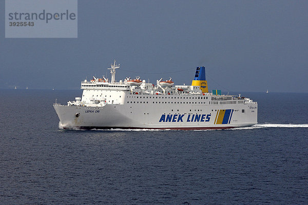 Fähre der Anek Lines vor Igoumenitsa  Adria  Mittelmeer  Griechenland  Europa