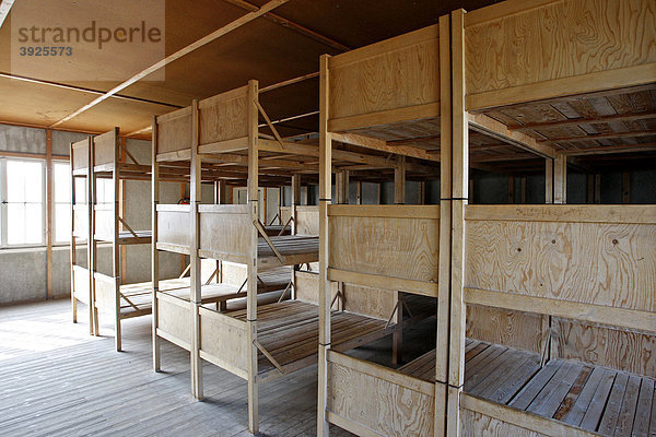 Baracken von innen  Gedenkstätte Konzentrationslager Dachau  Bayern  Deutschland  Europa