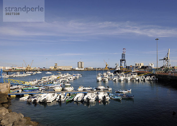 Yachthafen Puerto del Rosario  Fuerteventura  Kanarische Inseln  Kanaren  Spanien  Europa