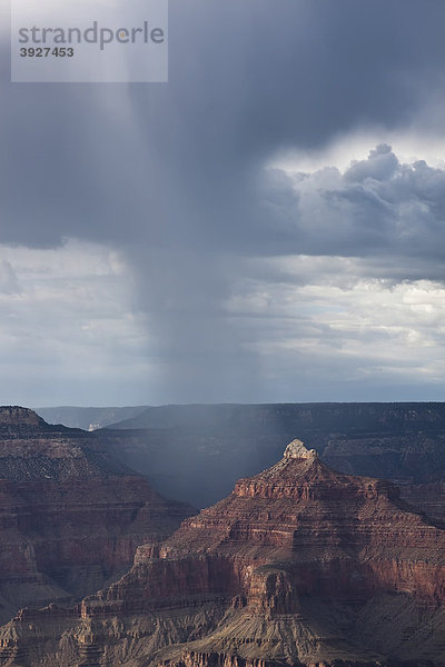 Schlechtwetterfront im Grand Canyon National Park  Arizona  USA