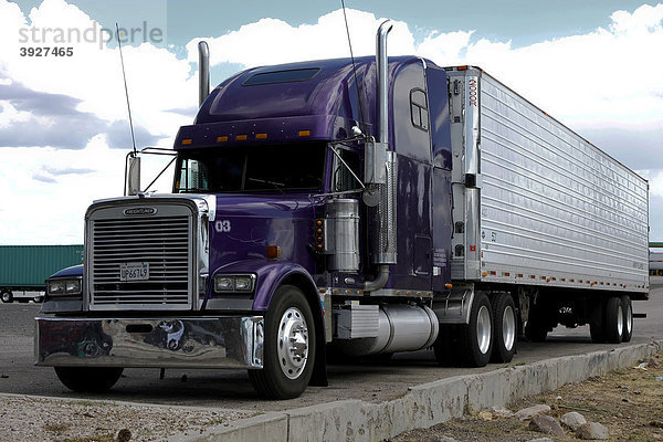Amerikanischer Truck  Nevada  USA