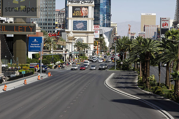 Blick auf den Las Vegas Boulevard in Las Vegas  Nevada  USA