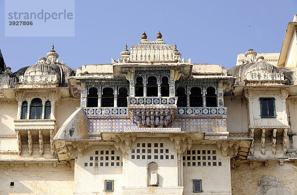 Stadtpalast von Udaipur  Außenfassade  Detail  Udaipur  Rajasthan  Nordindien  Indien  Südasien  Asien