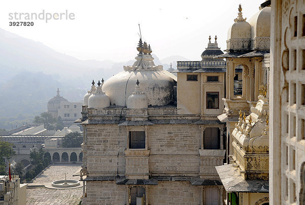 Stadtpalast von Udaipur  Detail  Udaipur  Rajasthan  Nordindien  Indien  Südasien  Asien