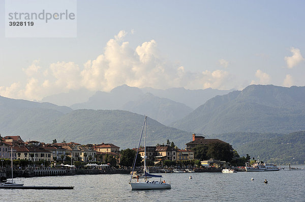 Ortsbild  Baveno  Lago Maggiore  Piemont  Italien  Europa