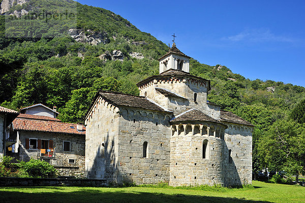 Romanische Kirche San Giovanni Battista  Montorfano  Lago Maggiore  Piemont  Italien  Europa