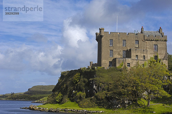 Burg Dunvegan Castle  Isle of Skye  Schottland  Vereinigtes Königreich  Europa
