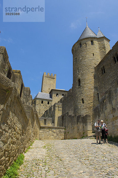 La CitÈ  mittelalterliche Festungsstadt  Carcassonne  Aude  Languedoc-Roussillon  Frankreich  Europa