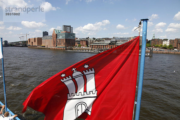 Hafenrundfahrt im Hamburger Hafen  Hamburg  Deutschland  Europa