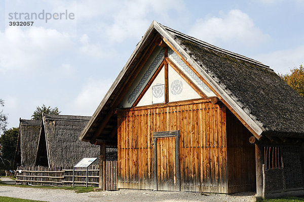 Bajuwarengehöft  Nachbau nach historischem Vorbild  Mattsee  Flachgau  Salzburger Land  Salzburg  Österreich  Europa