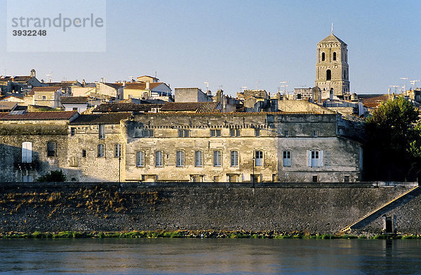 Komturei der Malteser-Ritter am Ufer der RhÙne  RÈattu-Museum  Arles  Bouches-du-RhÙne  Provence-Alpes-CÙte d'Azur  Südfrankreich  Frankreich  Europa