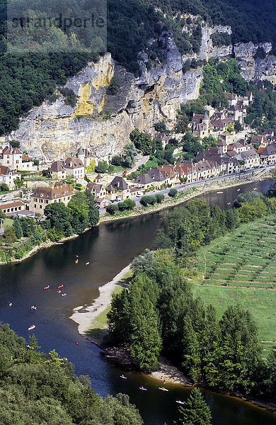 La Roque-Gageac  malerisches Dorf an einem Steilhang am Fluss Dordogne  PÈrigord  Frankreich  Europa