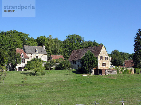 Typischer französischer Landsitz  Dordogne  Aquitanien  Frankreich  Europa