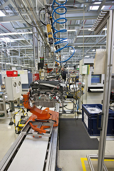 Produktion Aston Martin V12 Motoren  Aston Martin Motorenwerk  Köln  Rheinland-Pfalz  Deutschland  Europa