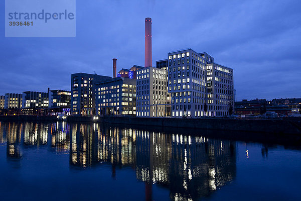 Industriegebäude Heizkraftwerk am Westhafen  Frankfurt am Main  Hessen  Deutschland  Europa