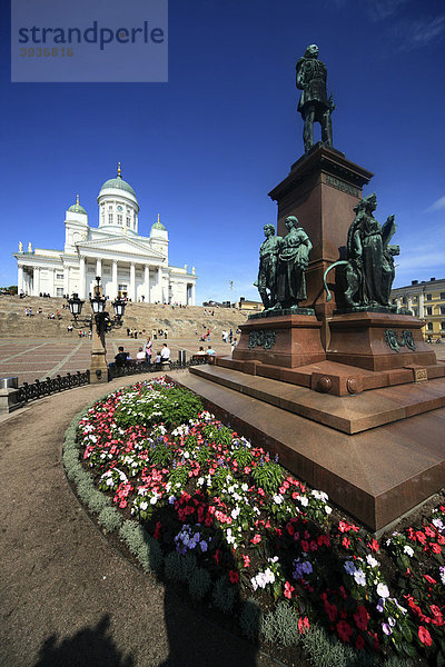 Dom und Senatsplatz  Helsinki  Finnland  Europa