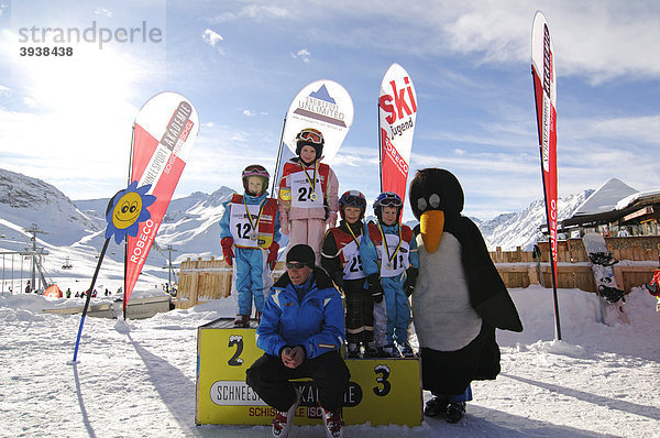 Kinderskischule  Idalp  Schneeakademie  Skigebiet Ischgl  Tirol  Österreich  Europa