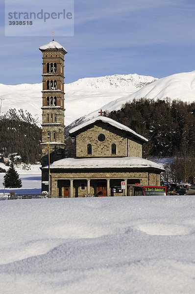 Katholische Kirche am Sankt Moritz-See  Graubünden  Schweiz  Europa Kanton Graubünden