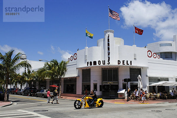 Jerry's Famous Deli  Miami South Beach  Art Deco District  Florida  USA