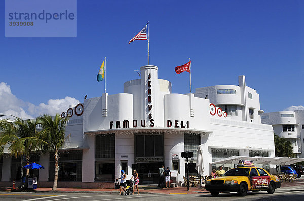 Jerry's Famous Deli  Miami South Beach  Art Deco District  Florida  USA