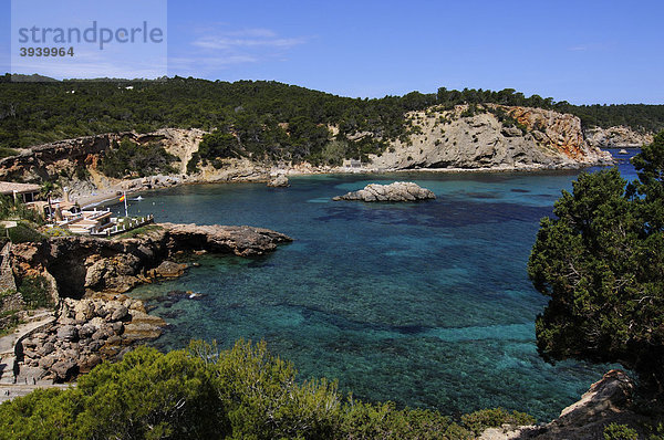 Cala de Xarraca  Portinatx  Ibiza  Pityusen  Balearen  Spanien  Europa