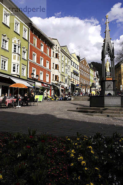 Ganzer Platz  Kufstein  Tirol  Österreich  Europa