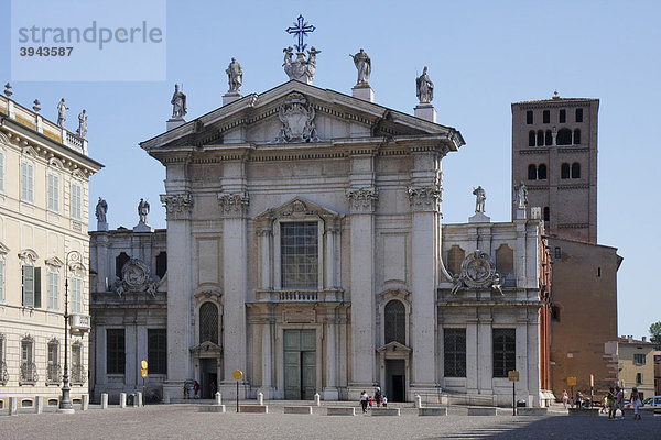 Dom von Mantua  Duomo di Mantova  Lombardei  Oberitalien  Italien  Europa
