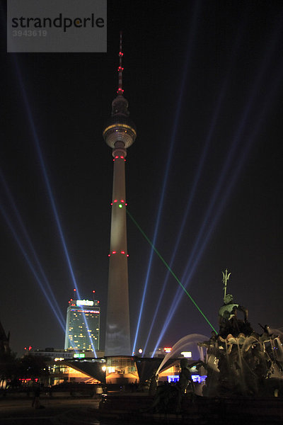 Fernsehturm am Alexanderplatz  Festival of Lights 2009  Berlin  Deutschland  Europa