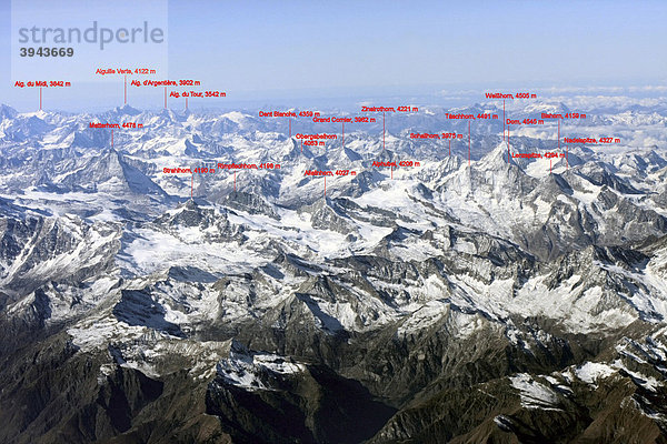 Luftbild Walliser Alpen mit Matterhorn  Dent Blanche  Zinalrothorn  Täschhorn  Weißhorn  Dom  Nadelspitze etc. von Südosten aus gesehen  Wallis  Schweizer Alpen  Schweiz  Europa  mit Namen und Höhenangaben der wichtigsten Gipfel