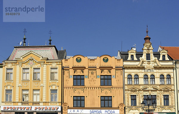 Detail der Hausfassaden  Velke namesti Hauptplatz  in Kromeriz  Kremsier  Tschechische Republik  Europa