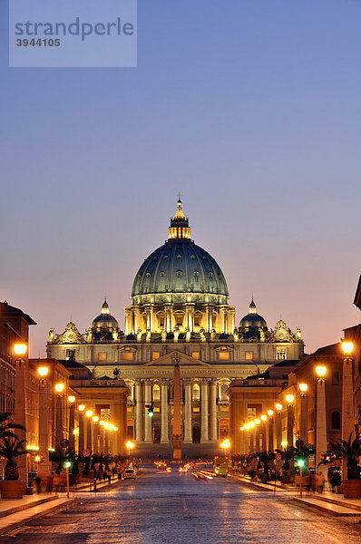 Dom St. Peter  Petersdom  Via della Conziliazione  Rom  Latium  Italien  Europa