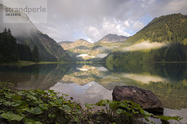 Vilsalpsee  Vilstal  Außerfern  Tirol  Österreich  Europa