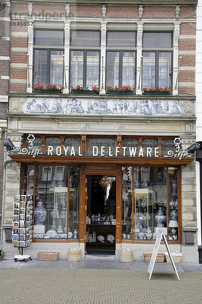 Geschäft für Royal Delftware in Delft  Niederlande  Europa