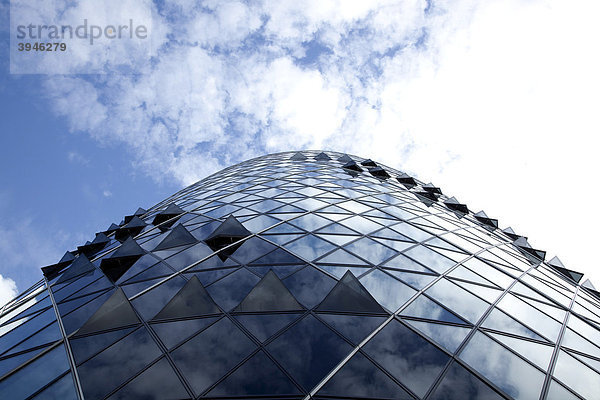 Zentrale der Versicherung Swiss-Re  Swiss-Re Building  Swiss-Re-Tower  in London  England  Großbritannien  Europa