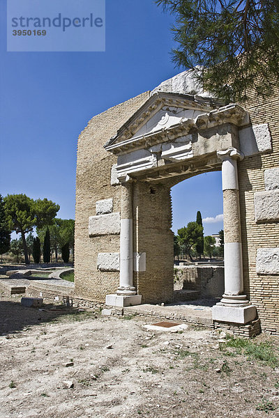 Amphitheater  augustinische Zeit 63 v. Chr. - 14 n. Chr.  Lucera  Apulien  Apulien  Italien  Europa