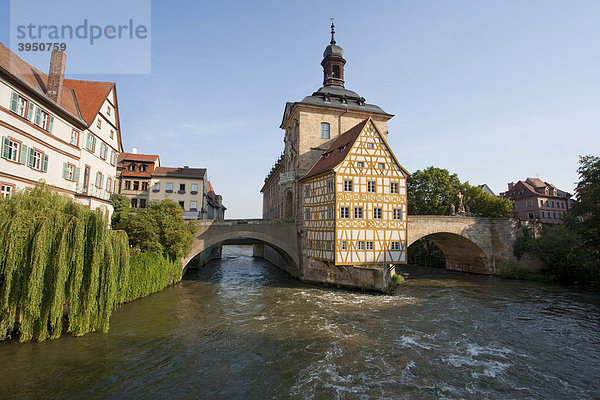 Altes Rathaus an der Regnitz  Obere Brücke  Bamberg  Franken  Bayern  Deutschland  Europa