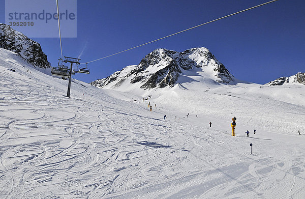 Fernau-Bahn am Stubaier-Gletscher  Tirol  Österreich  Europa