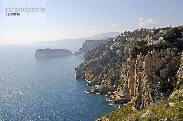 Steile Küste  Mittelmeer  Cabo de la Nao  Küstenlandschaft  Naturreservat  Javea  Costa Blanca  Alicante  Spanien  Europa