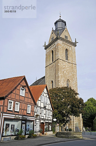 St Kilian  Kilianskirche  Kirche  Fachwerk  Korbach  Hessen  Deutschland  Europa