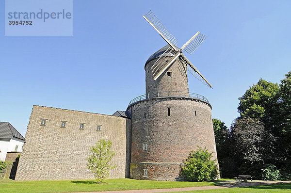 Turmmühle  Windmühle  Kempen  Niederrhein  Nordrhein-Westfalen  Deutschland  Europa